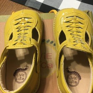 Livie & Luca size 9